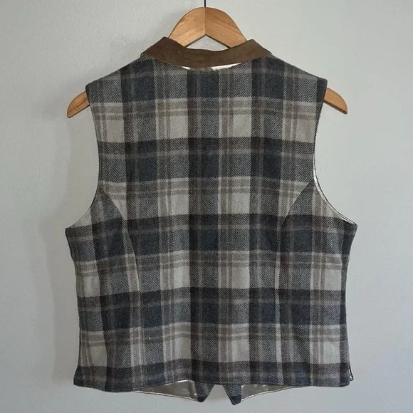 Chrysantheme Vintage Wool & Leather Vest - Picture 5 of 8